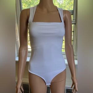 ReoRia Elegant White Bodysuit